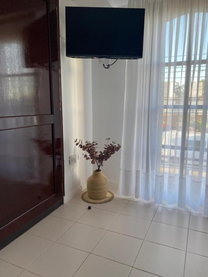 Oasis Del Sur Appartement Puerto Madryn Buitenkant foto